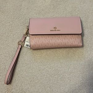 Michael Kors wristlet wallet